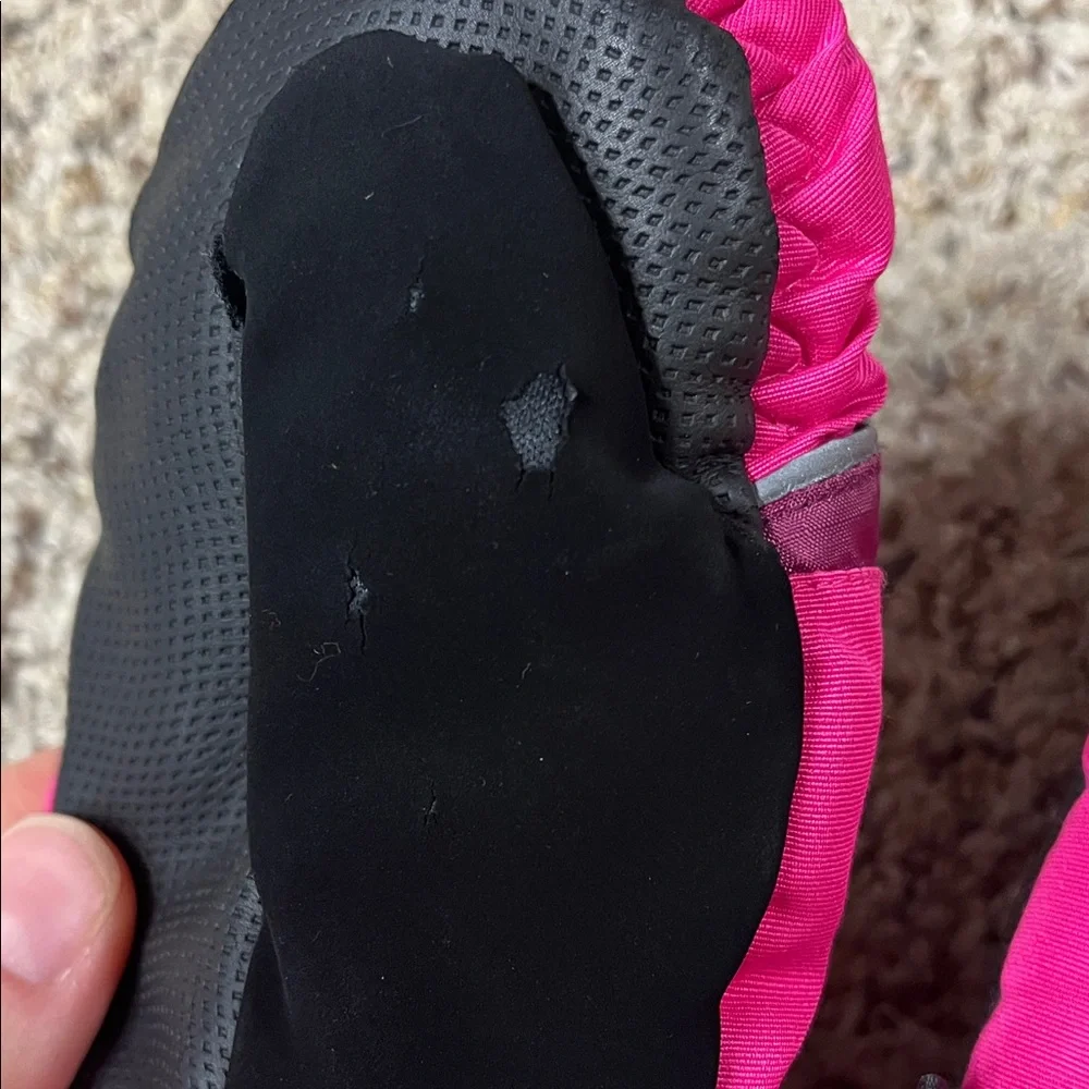 3M Thinsulate Pink and Patterned Kids Mittens